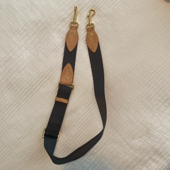 Louis Vuitton Speedy 30 Runway SS2010 - Picture 12 of 15